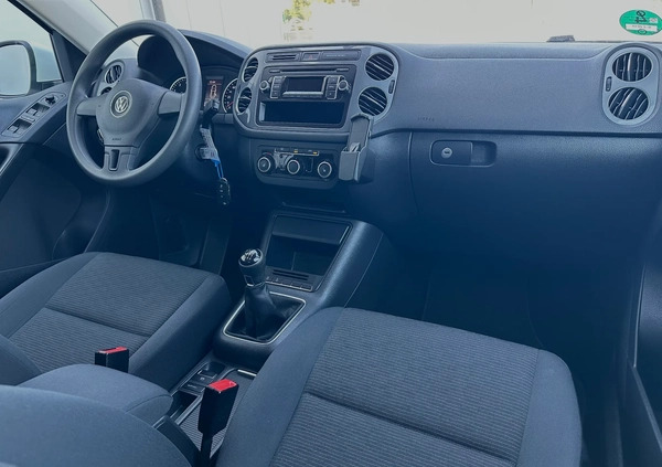 Volkswagen Tiguan cena 46900 przebieg: 139000, rok produkcji 2015 z Złocieniec małe 137